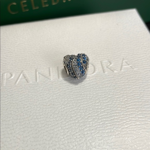 Pandora Waterfall Blue Ocean Heart Charm - Picture 4 of 6
